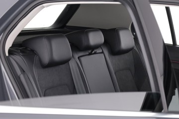 https://dvg-vehicle-assets.s3.amazonaws.com/C002717/2ddrlyhrsqf4yc4094enbyx5x.jpg