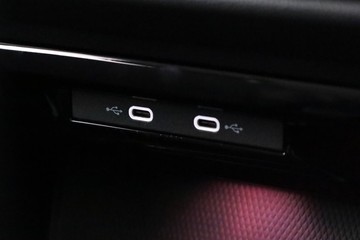 https://dvg-vehicle-assets.s3.amazonaws.com/C002717/3ixyseihpyfl66kdy3a2vh8bw.jpg