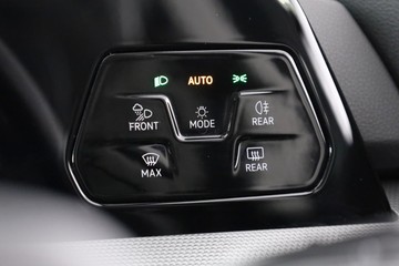 https://dvg-vehicle-assets.s3.amazonaws.com/C002717/btajf4gh0dub04fv60inpil27.jpg