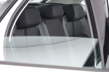 https://dvg-vehicle-assets.s3.amazonaws.com/C002720/9vkkig1nwyoafzprongi2r0su.jpg