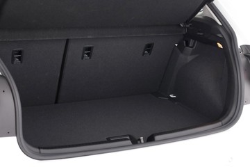 https://dvg-vehicle-assets.s3.amazonaws.com/C002720/dpneda93zlw5pmdbgatop7o2p.jpg