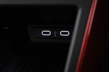 https://dvg-vehicle-assets.s3.amazonaws.com/C002721/849un8uj0hmre3qydq0we9x5g.jpg