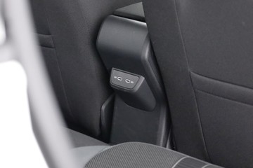 https://dvg-vehicle-assets.s3.amazonaws.com/C002722/1h15o0xhtd1a18htxdfmxqsee.jpg