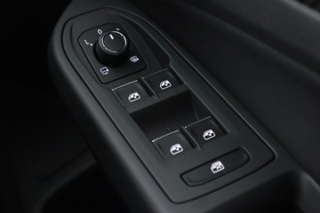 https://dvg-vehicle-assets.s3.amazonaws.com/C002727/3gp8xji0jb0wwvvnxxum91n5m.jpg