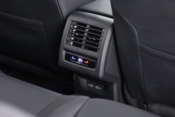 https://dvg-vehicle-assets.s3.amazonaws.com/C002727/8xzls3i6rxrcqvofczk6gokf2.jpg