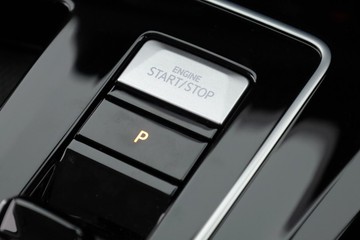 https://dvg-vehicle-assets.s3.amazonaws.com/C002728/3u8dial2ceb9j77fahqu9pivp.jpg