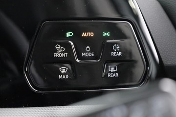 https://dvg-vehicle-assets.s3.amazonaws.com/C002728/4nrkax873rl9coy33xu5v6y9v.jpg