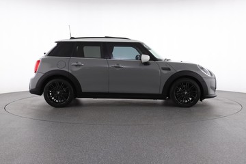 https://dvg-vehicle-assets.s3.amazonaws.com/C002737/cks2uu52w1ep6sj6rfyx2g62q.jpg