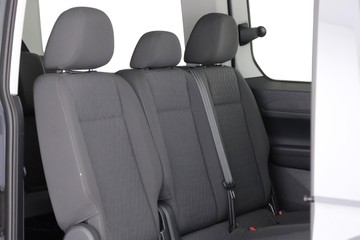 https://dvg-vehicle-assets.s3.amazonaws.com/C002741/e9oy9nkwyltylycc38pa4fouz.jpg