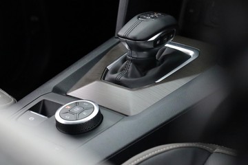 https://dvg-vehicle-assets.s3.amazonaws.com/C002742/1hnc0x6hgnfhkt7akv4e8wweb.jpg