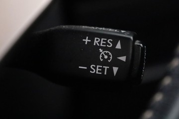 https://dvg-vehicle-assets.s3.amazonaws.com/C002750/63cpfr1vmhslgtab8k5ja8l9t.jpg