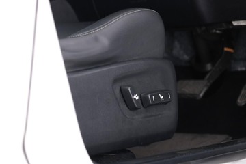 https://dvg-vehicle-assets.s3.amazonaws.com/C002750/crfugyotaj5wjz44dwauof2u7.jpg