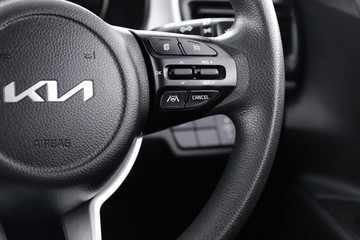 https://dvg-vehicle-assets.s3.amazonaws.com/C002753/9kvst968x7c5xkmpeenl1bfpc.jpg