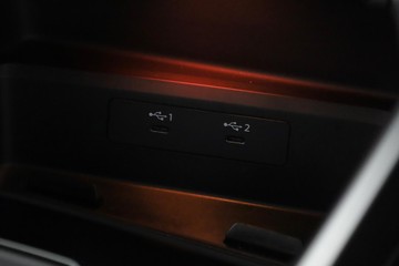 https://dvg-vehicle-assets.s3.amazonaws.com/C002874/dvgb8kvobyrnz48n944h3fbz9.jpg