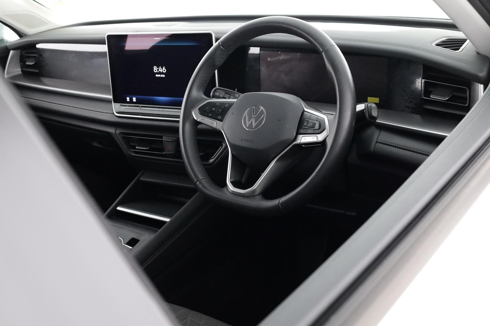 Volkswagen Tayron image 4
