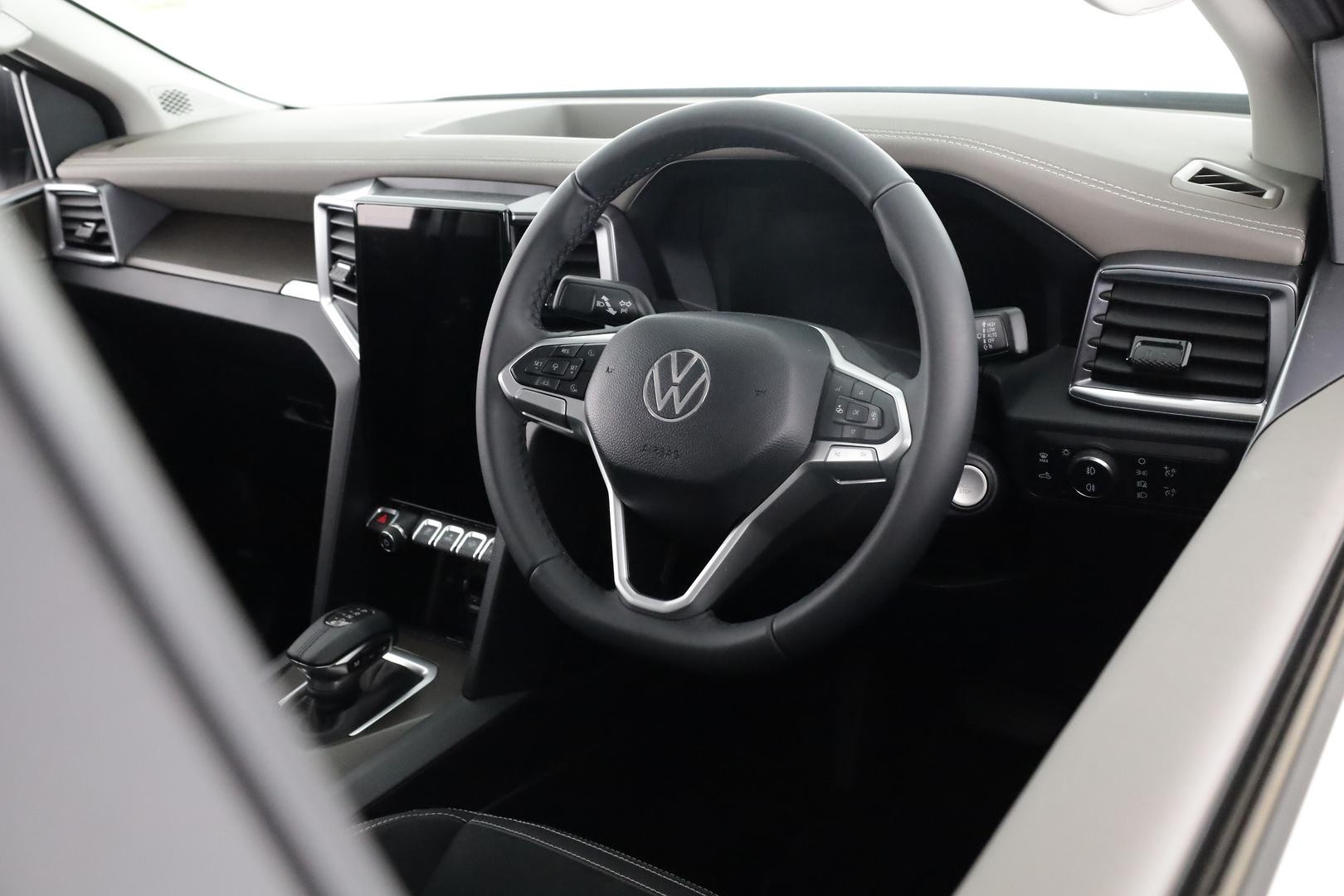 Volkswagen Amarok image 4