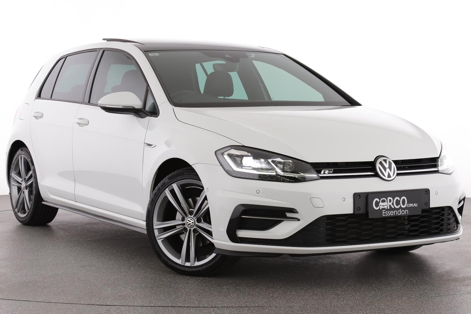 Volkswagen Golf image 1