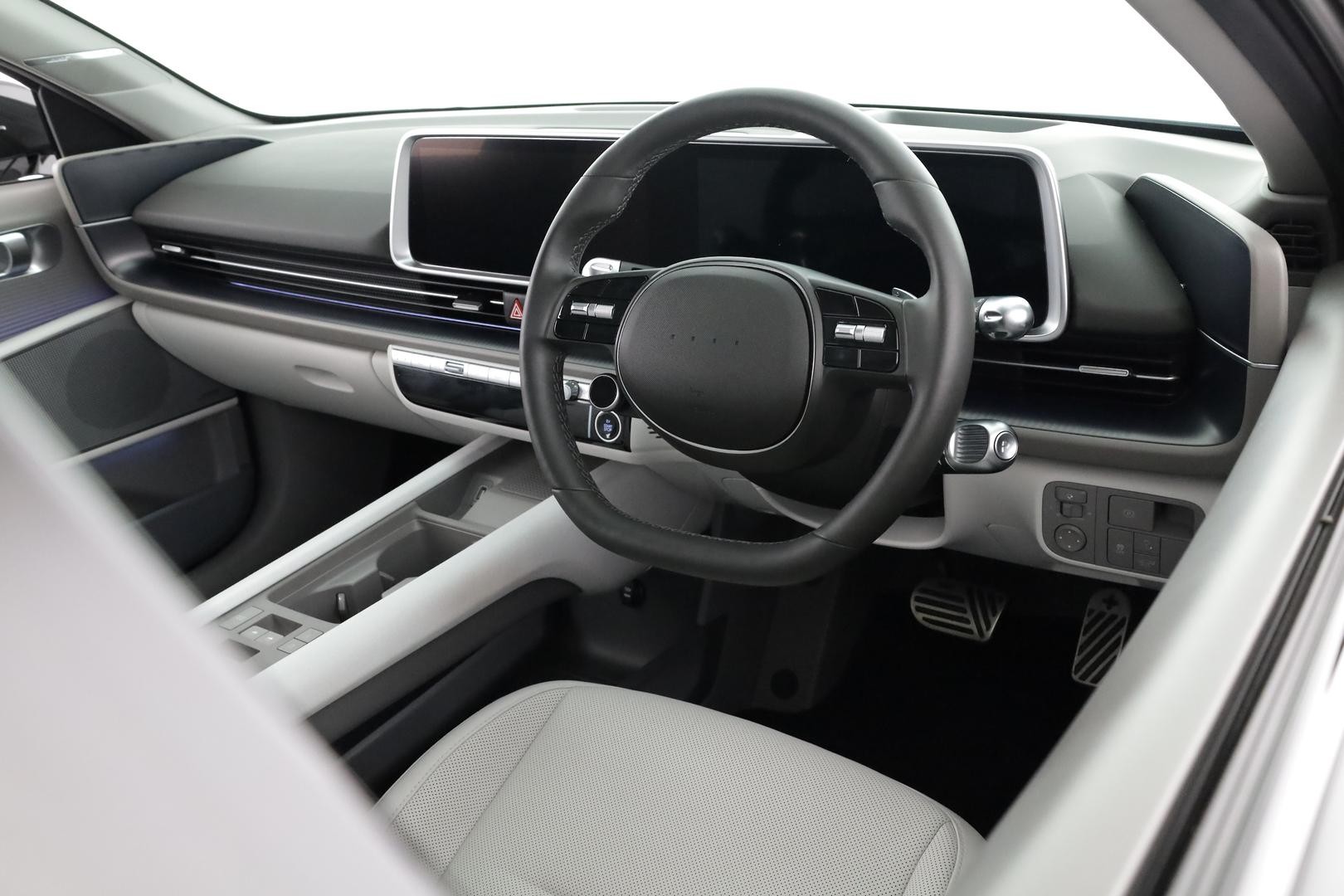 Hyundai Ioniq 6 image 4