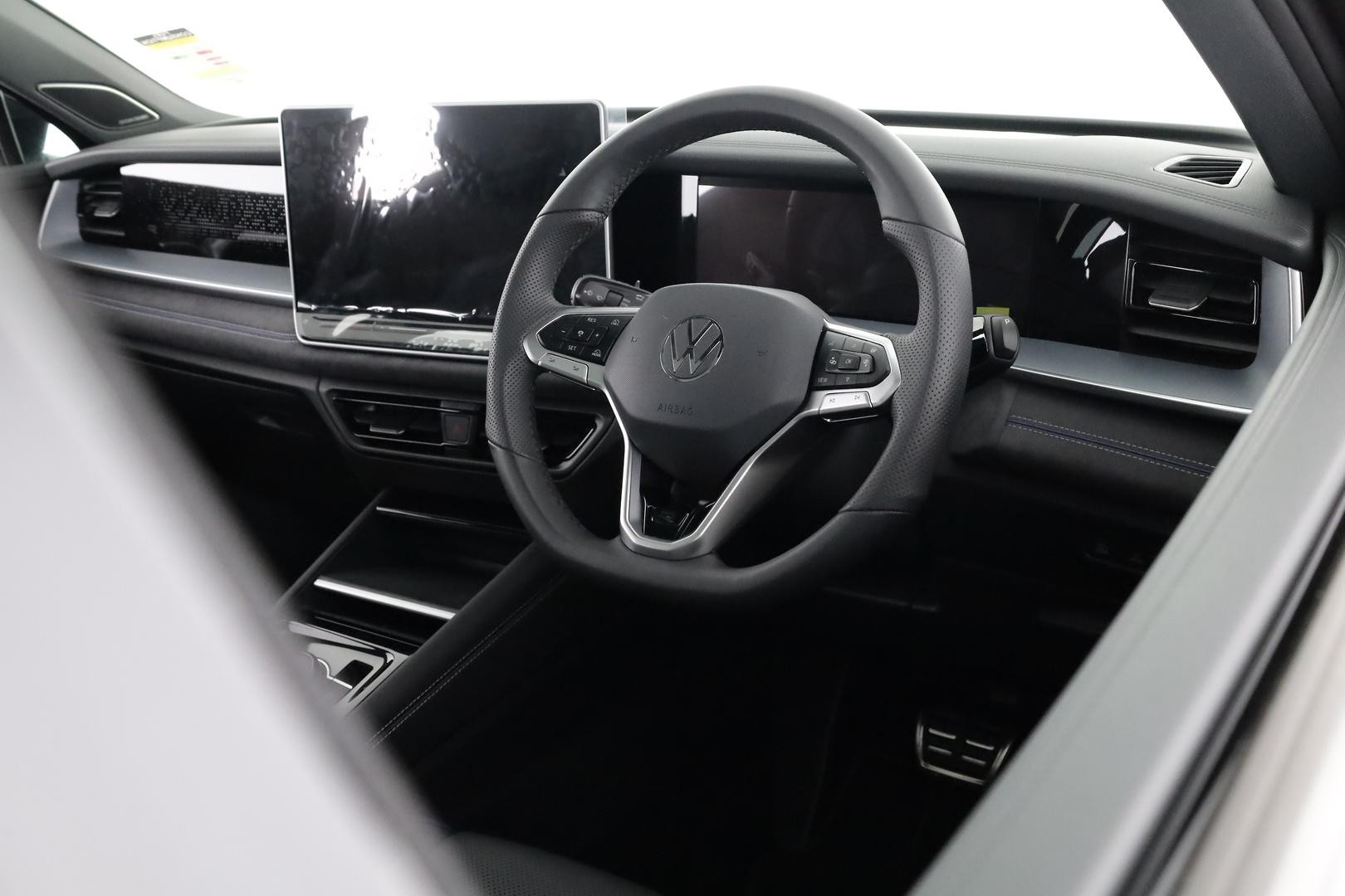 Volkswagen Tayron image 4