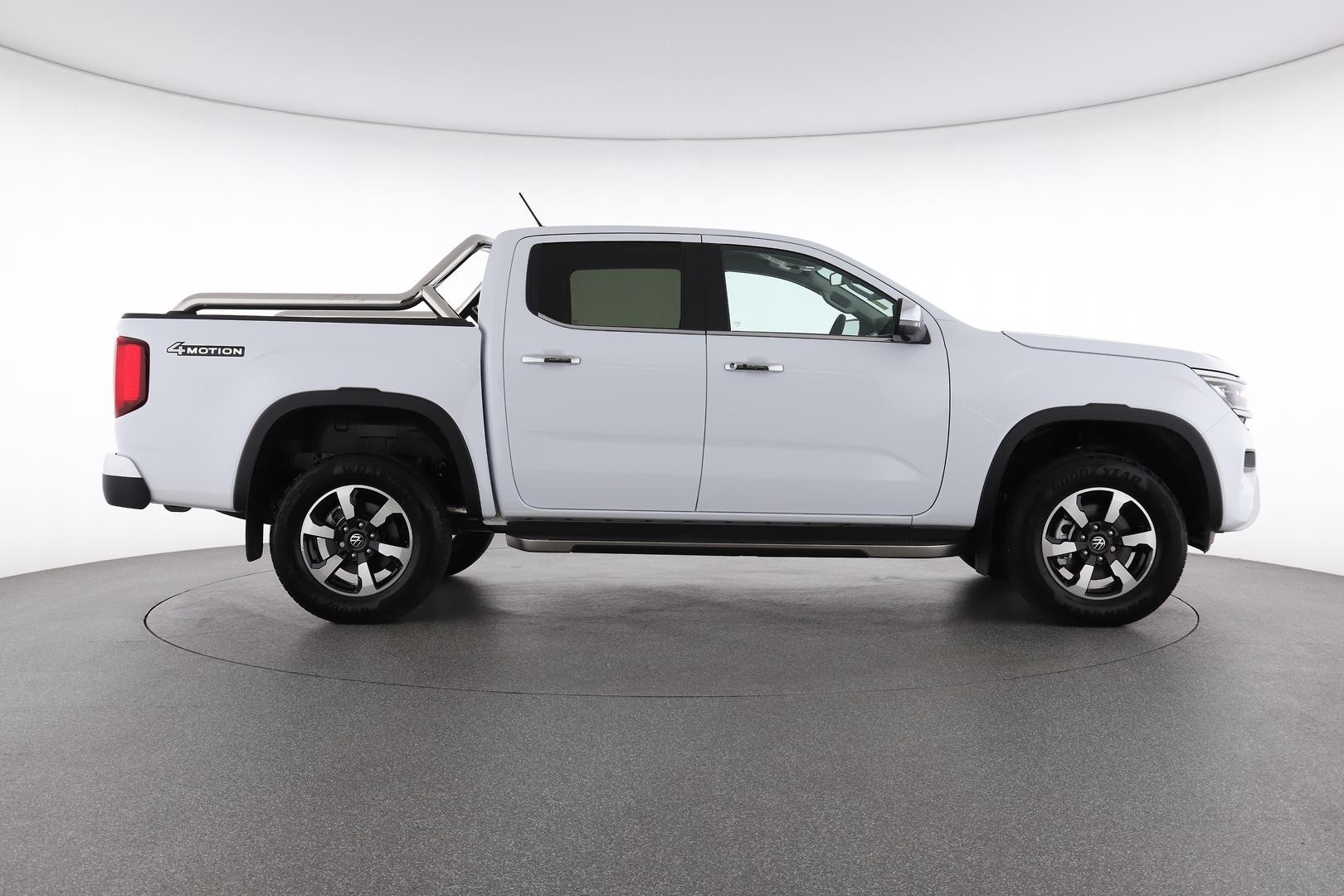 Volkswagen Amarok image 2