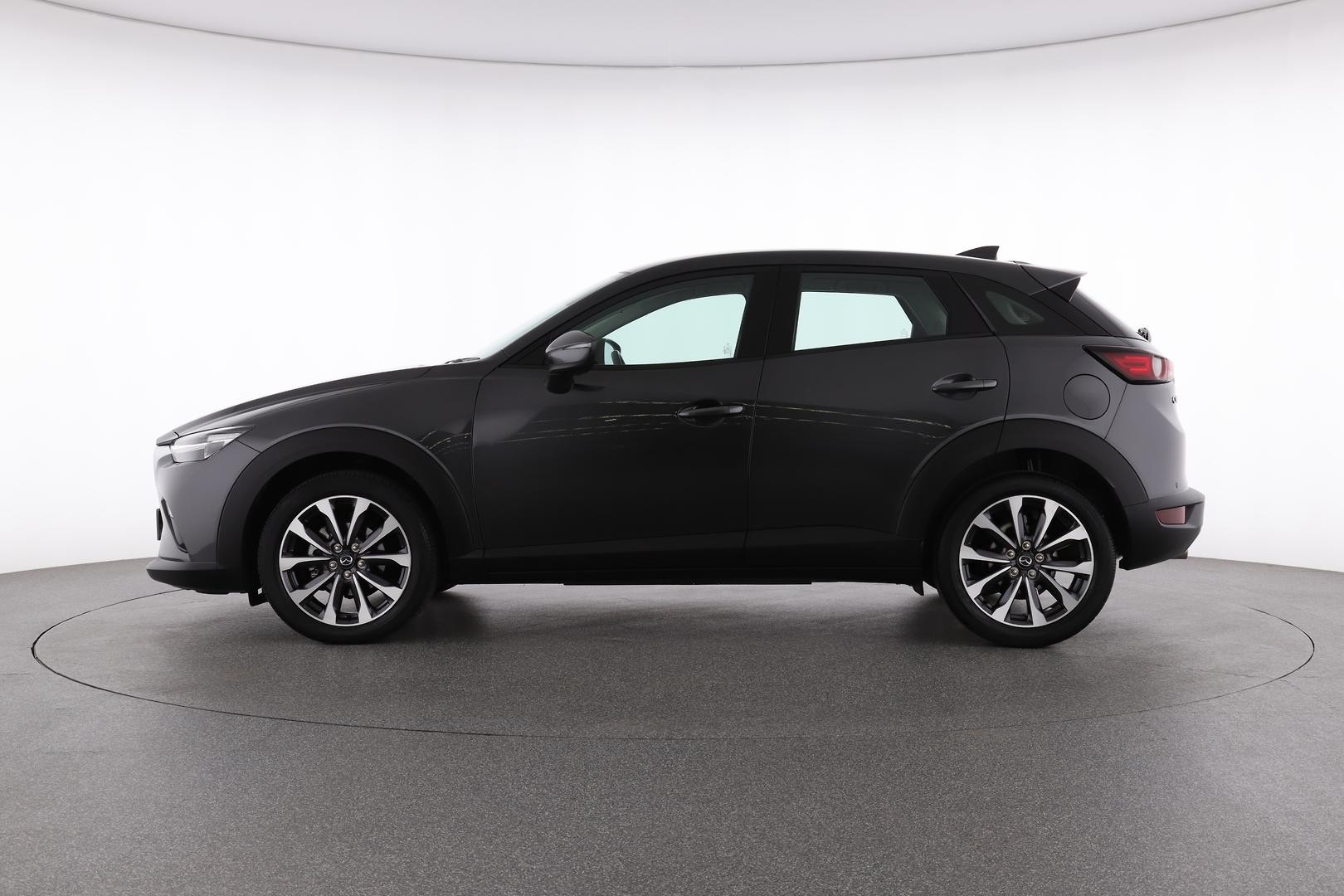 Mazda Cx-3 image 3