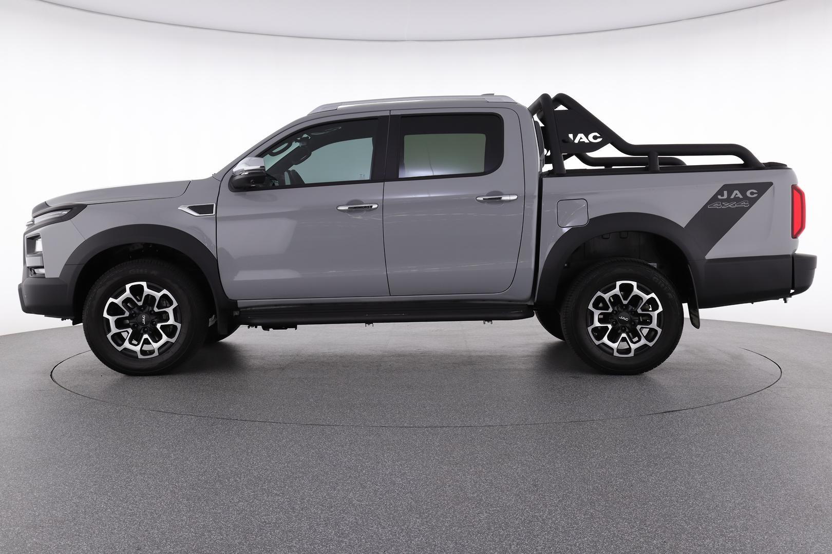 Jac T9 image 3