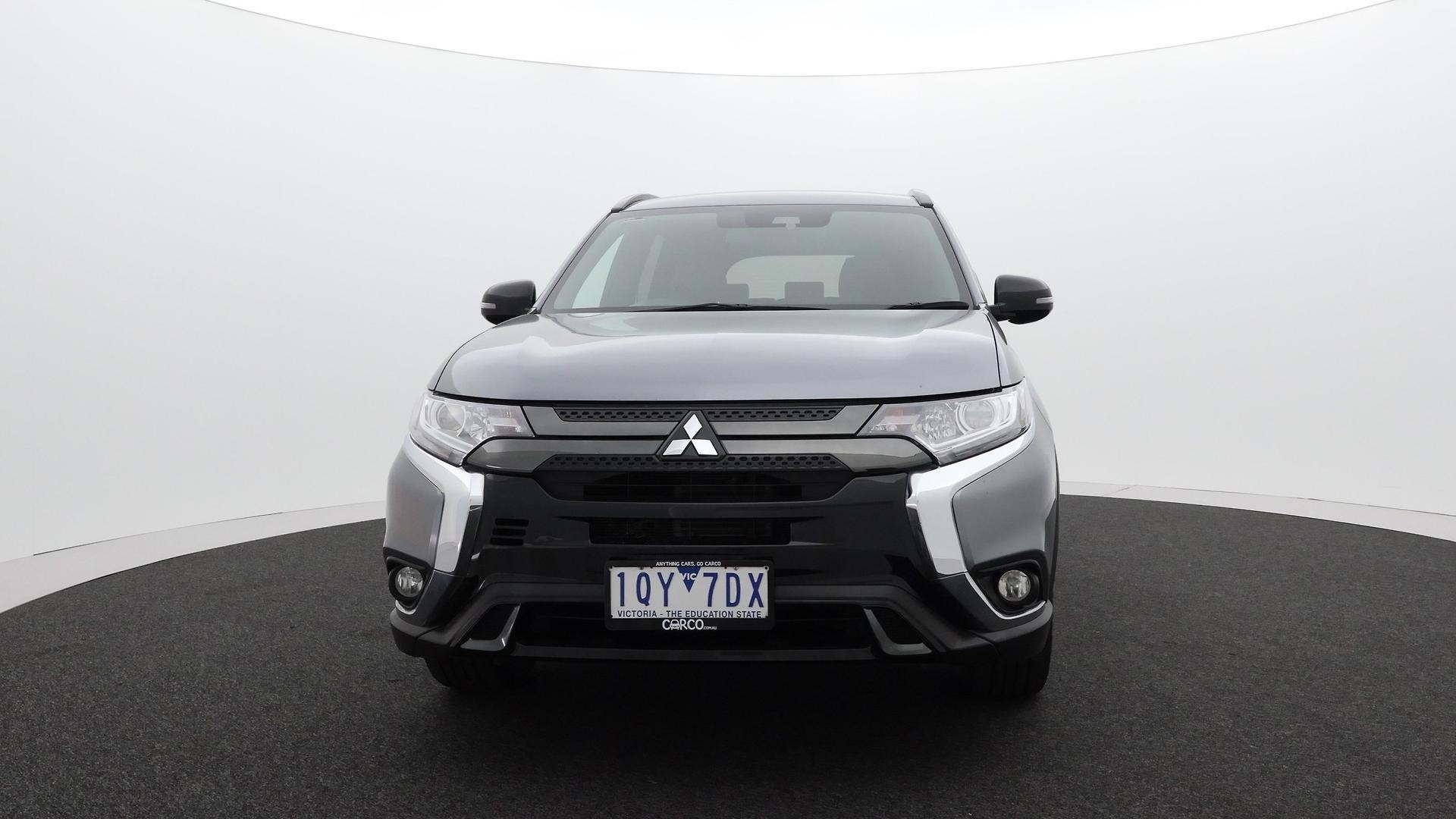 Mitsubishi Outlander image 2