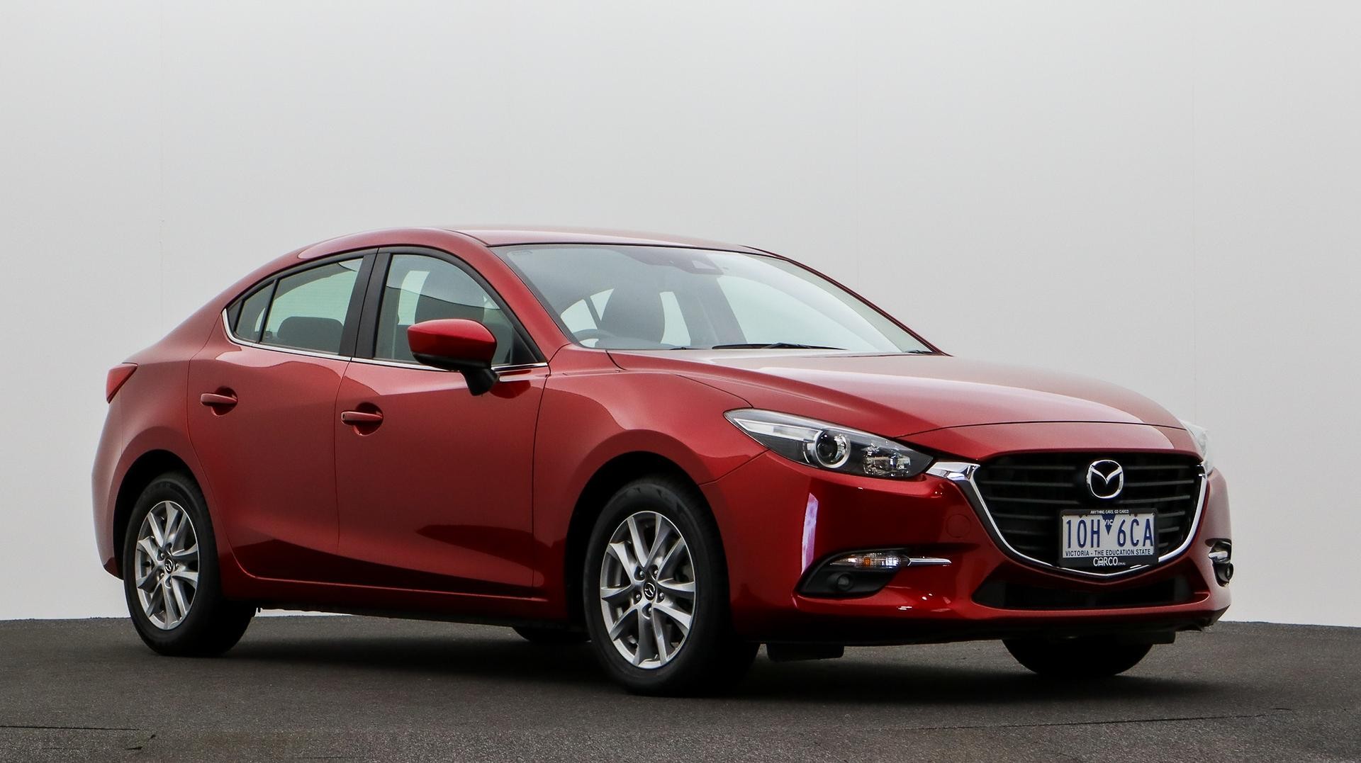 Mazda 3 image 2