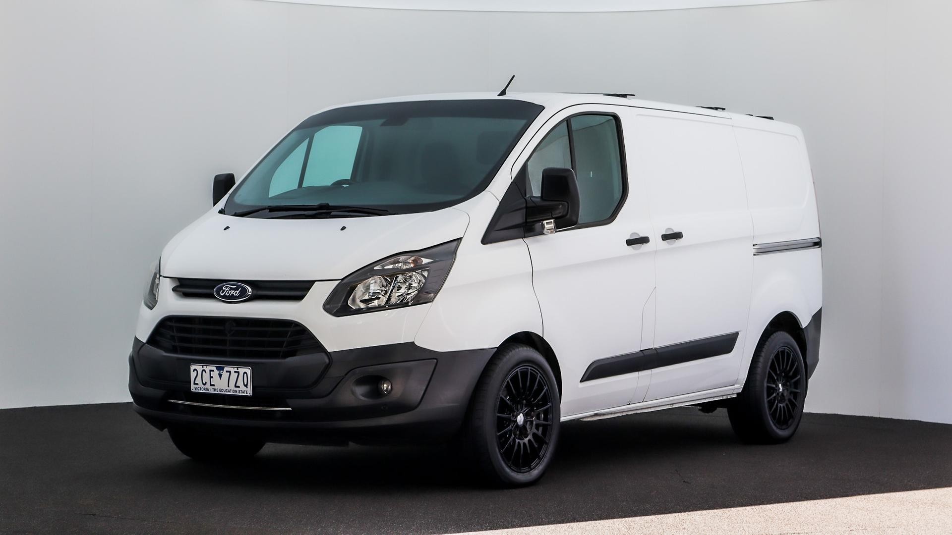 Ford Transit Custom image 1