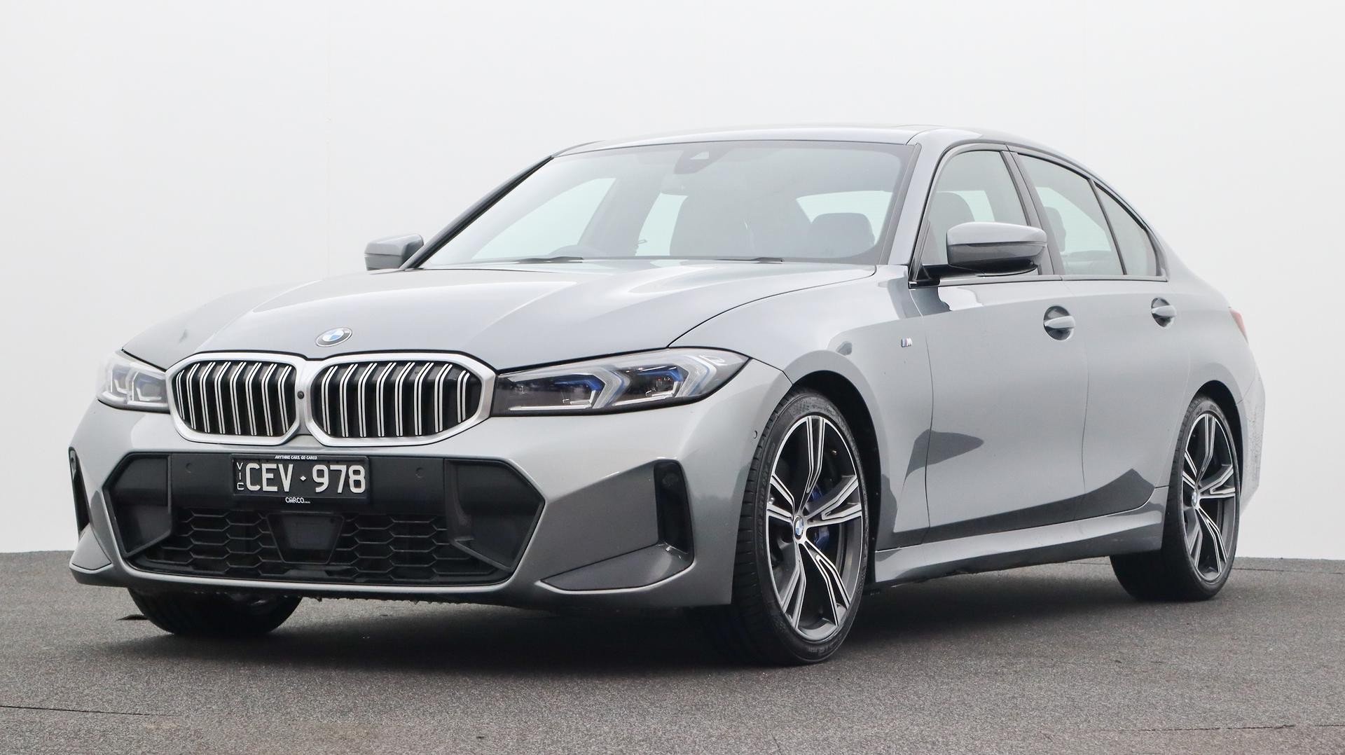 BMW 3 Series image 1