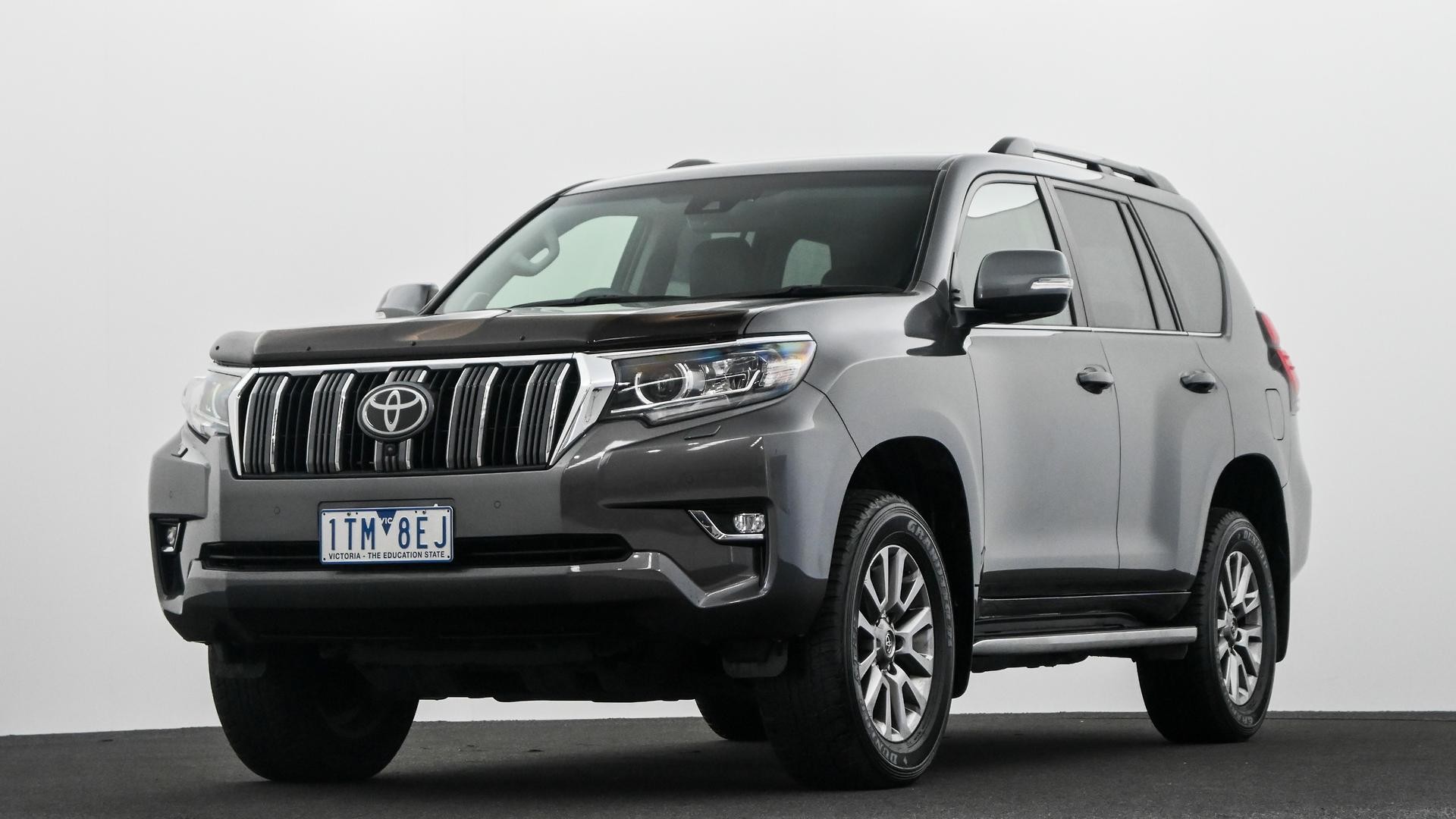 Toyota Landcruiser Prado image 3