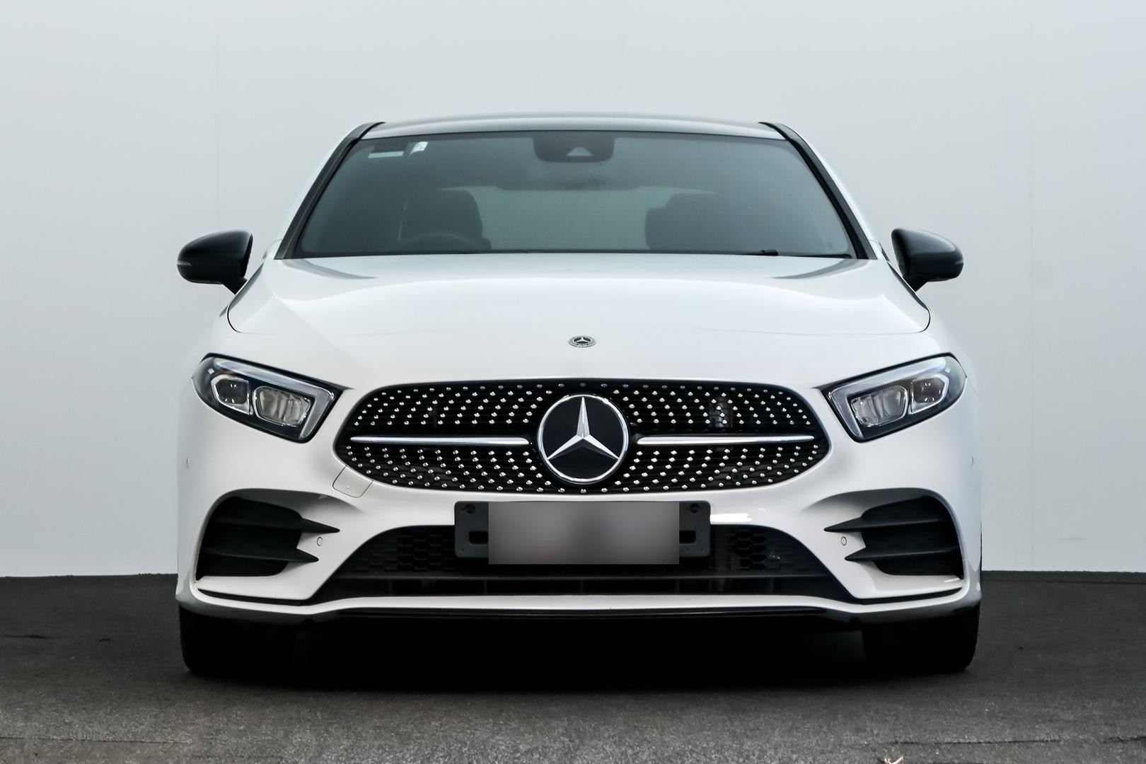 Mercedes Benz A-class image 2