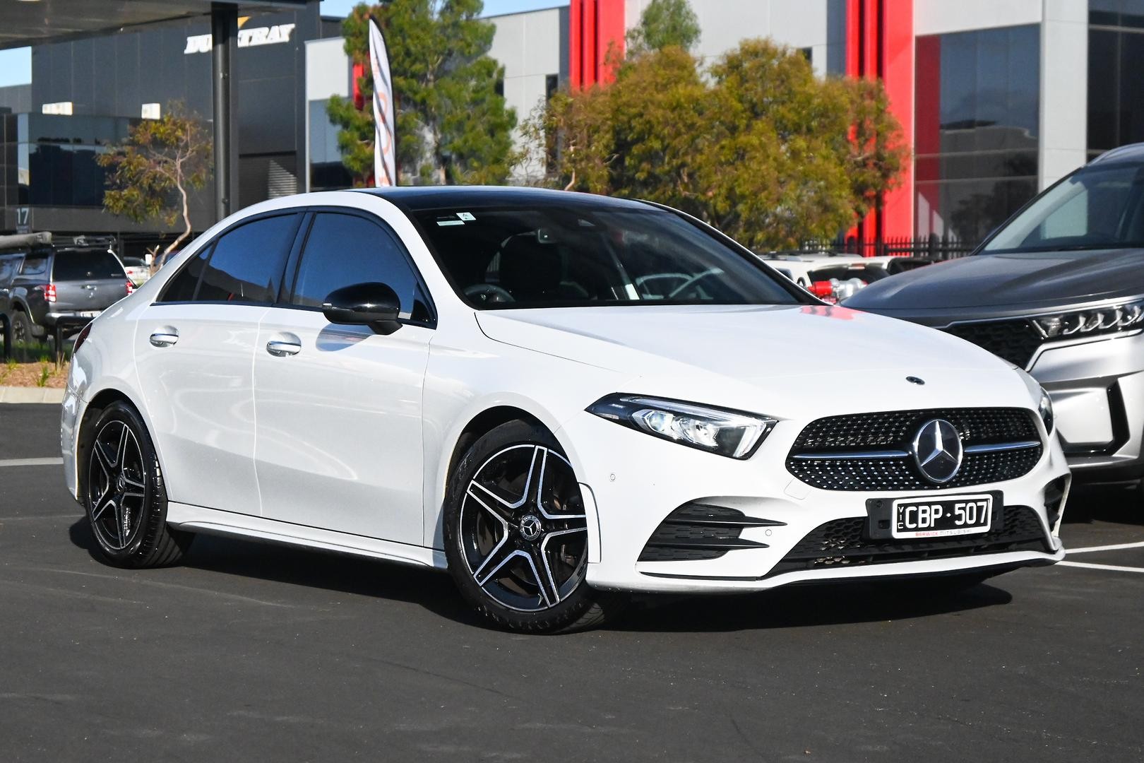 Mercedes Benz A-class image 2