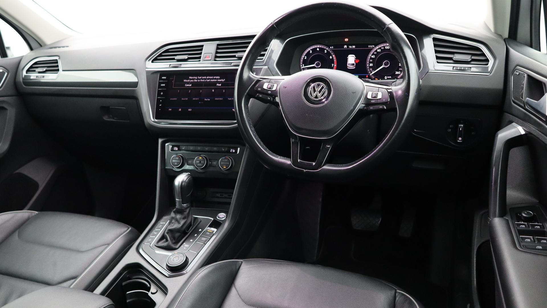 Volkswagen Tiguan image 4
