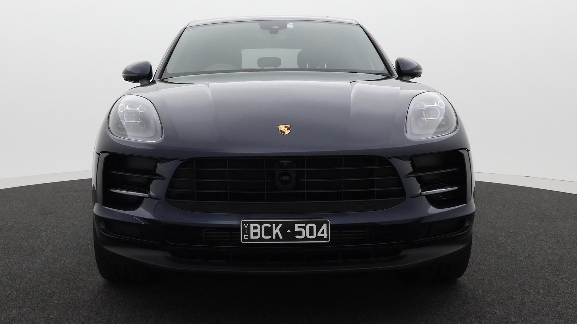 Porsche Macan image 2