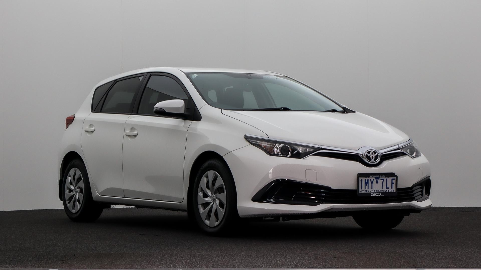 Toyota Corolla image 2