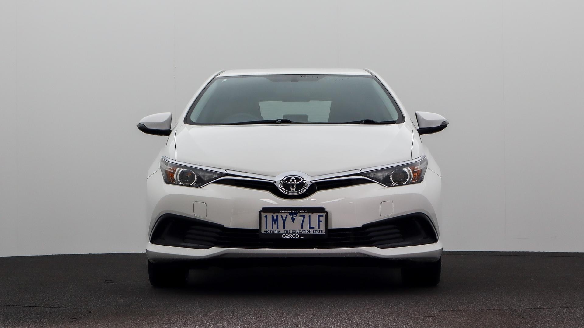 Toyota Corolla image 3