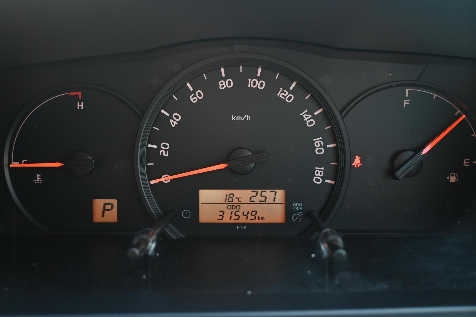 Toyota Hiace image 4