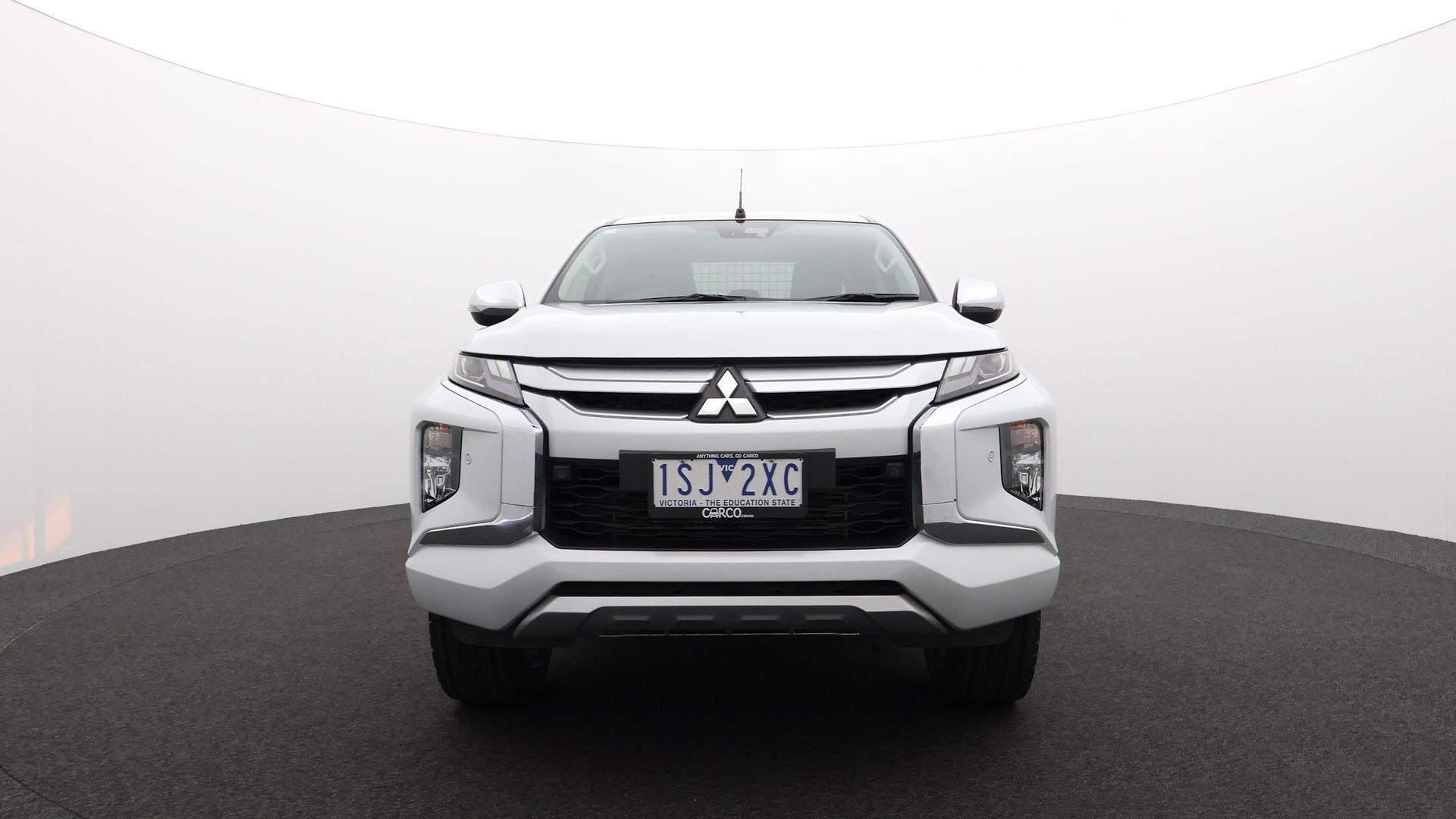 Mitsubishi Triton image 2