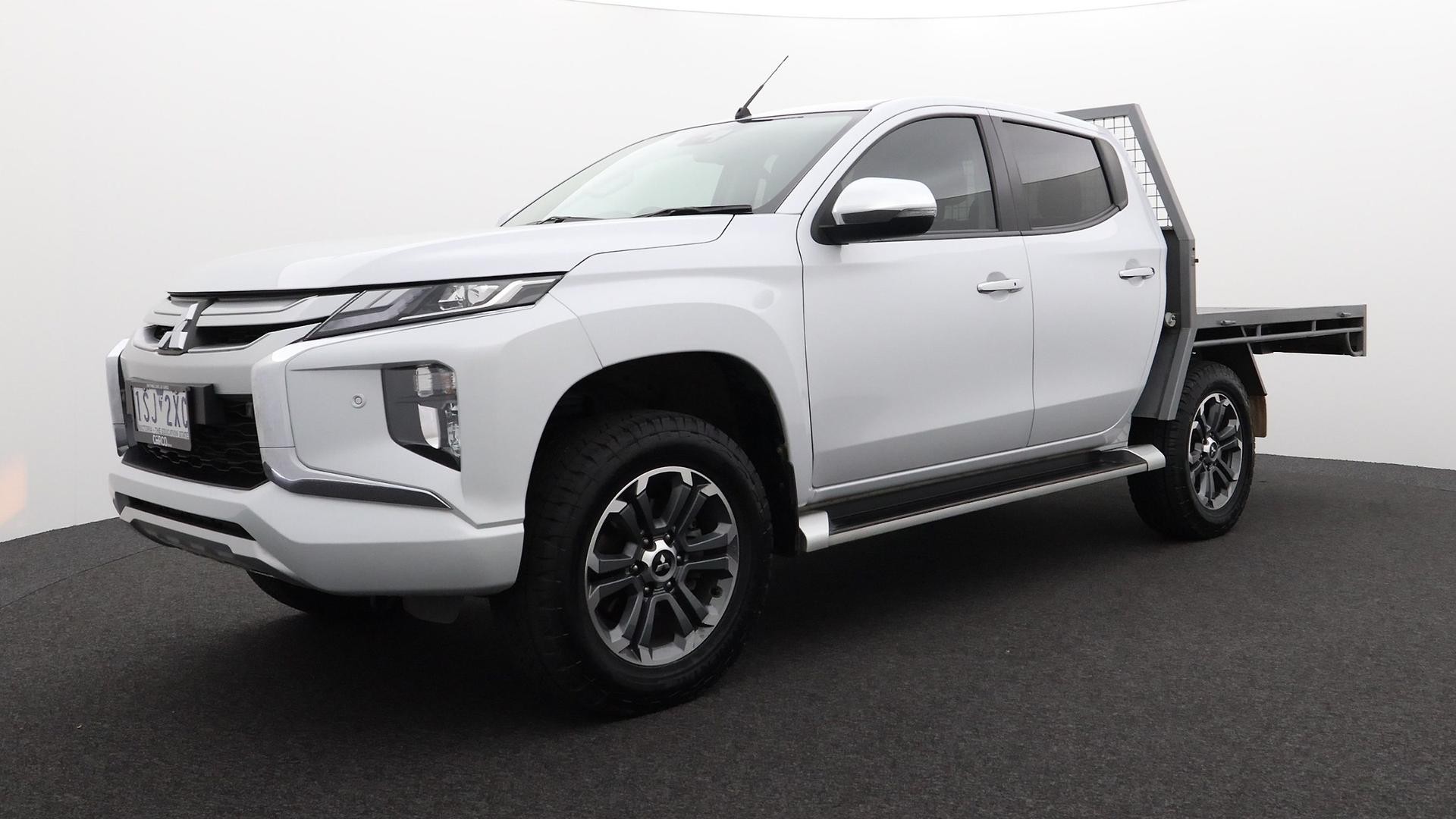 Mitsubishi Triton image 1
