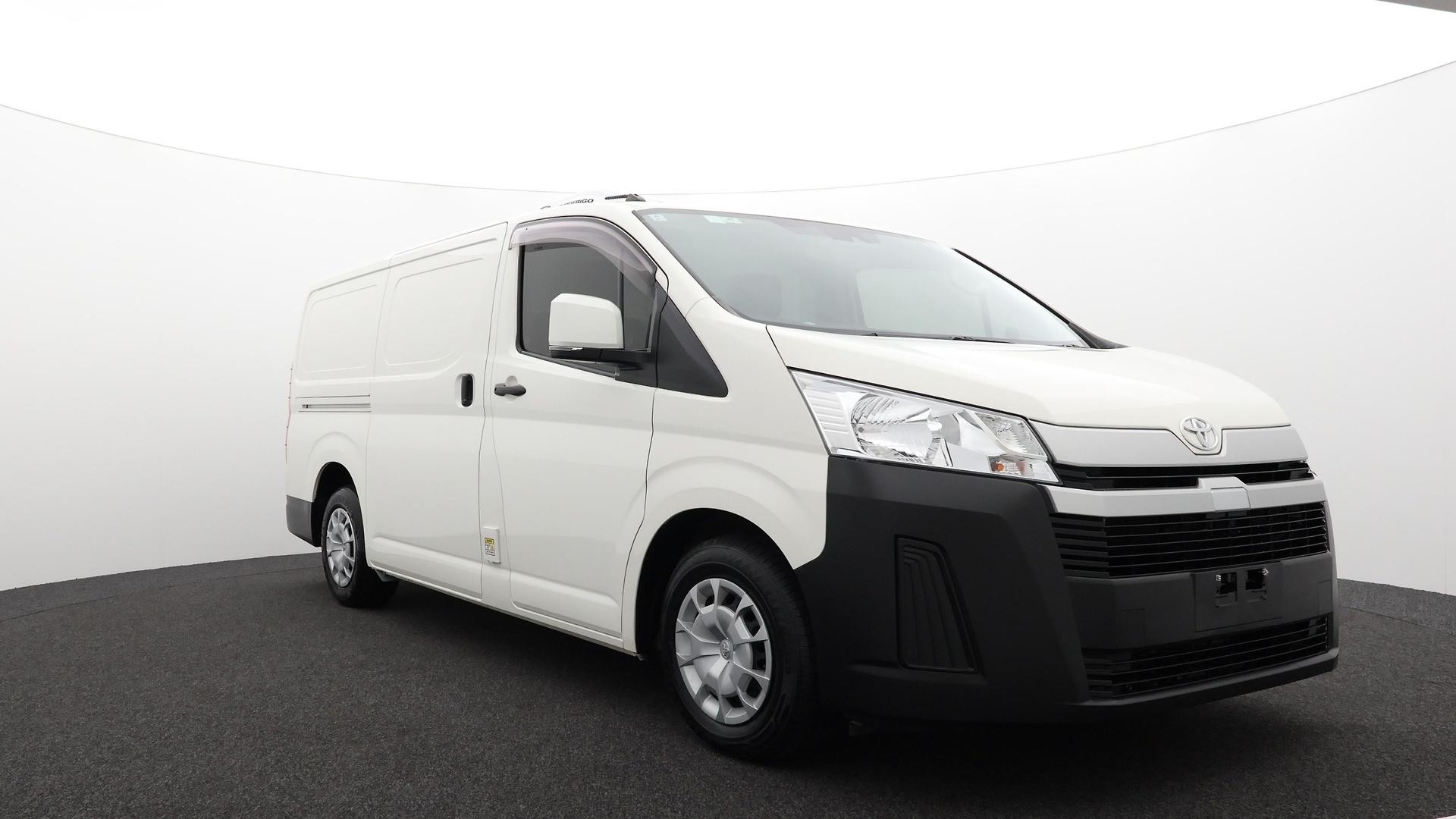 Toyota Hiace image 3