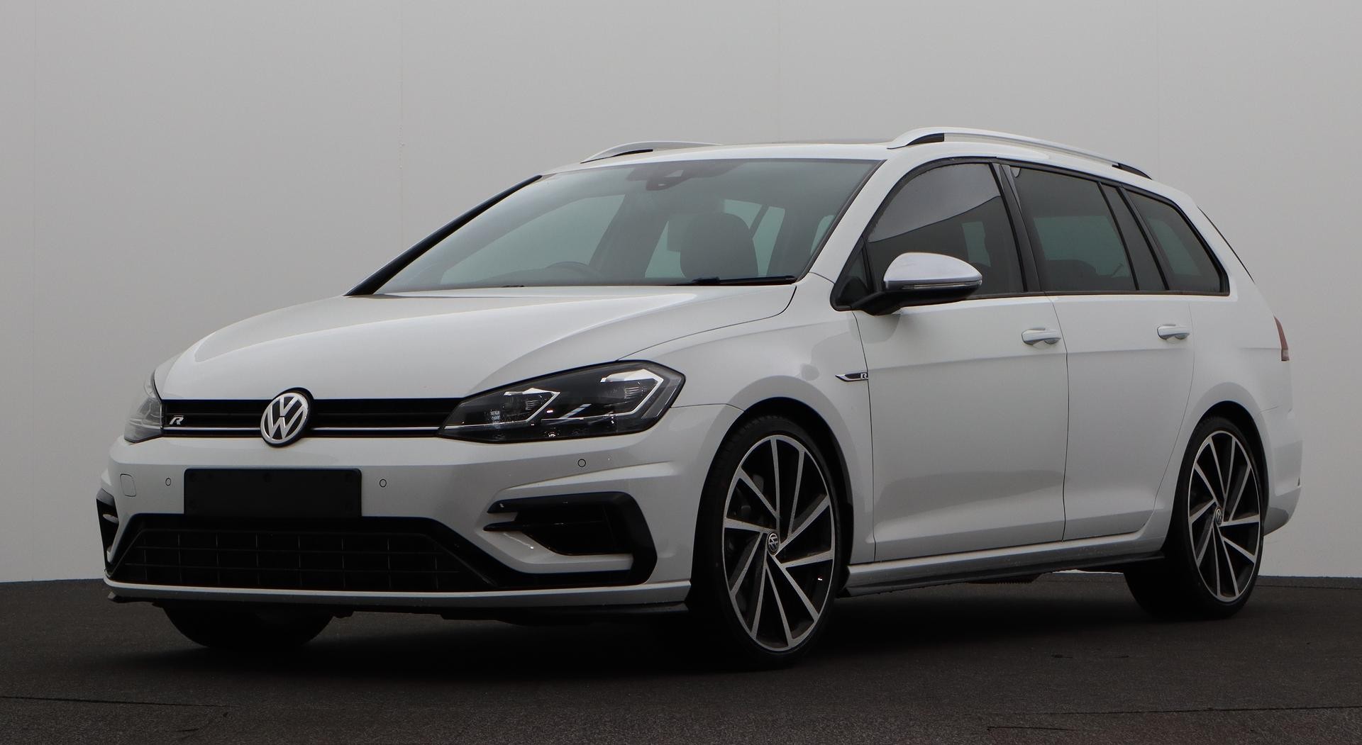 Volkswagen Golf image 1