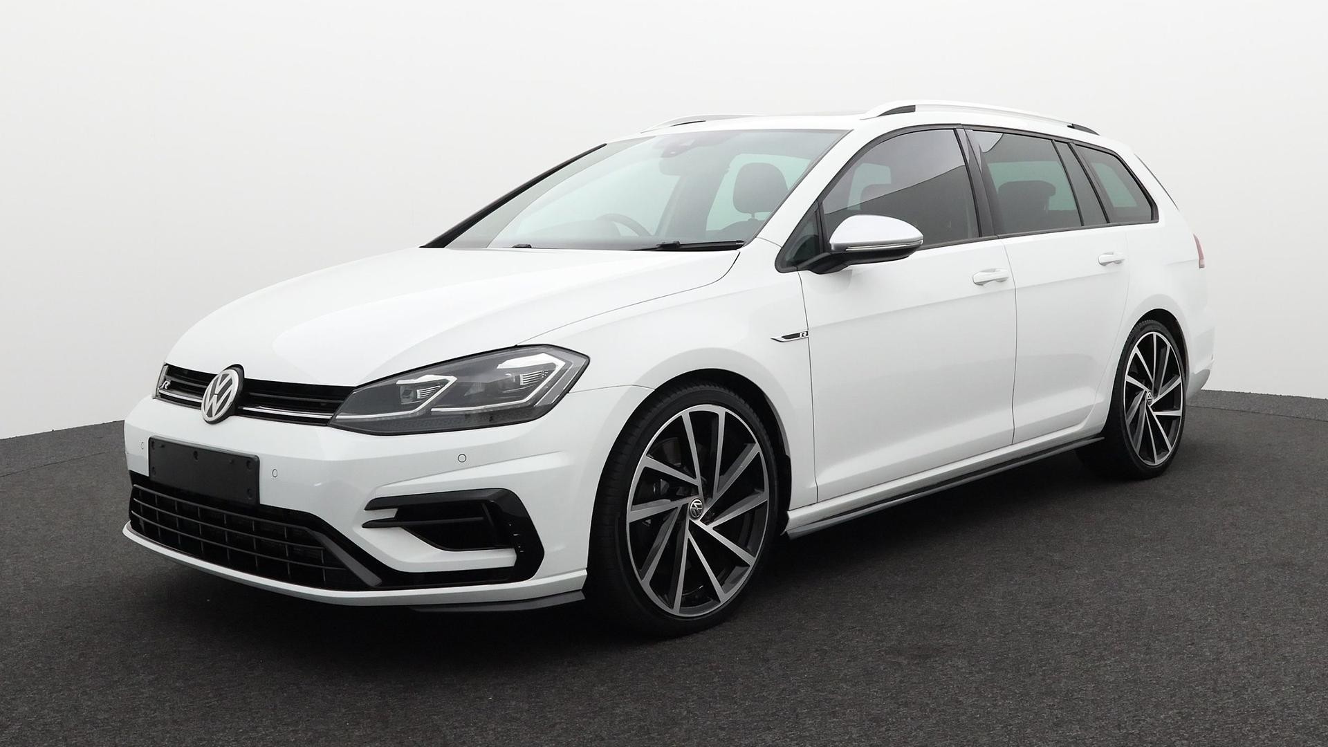 Volkswagen Golf image 1