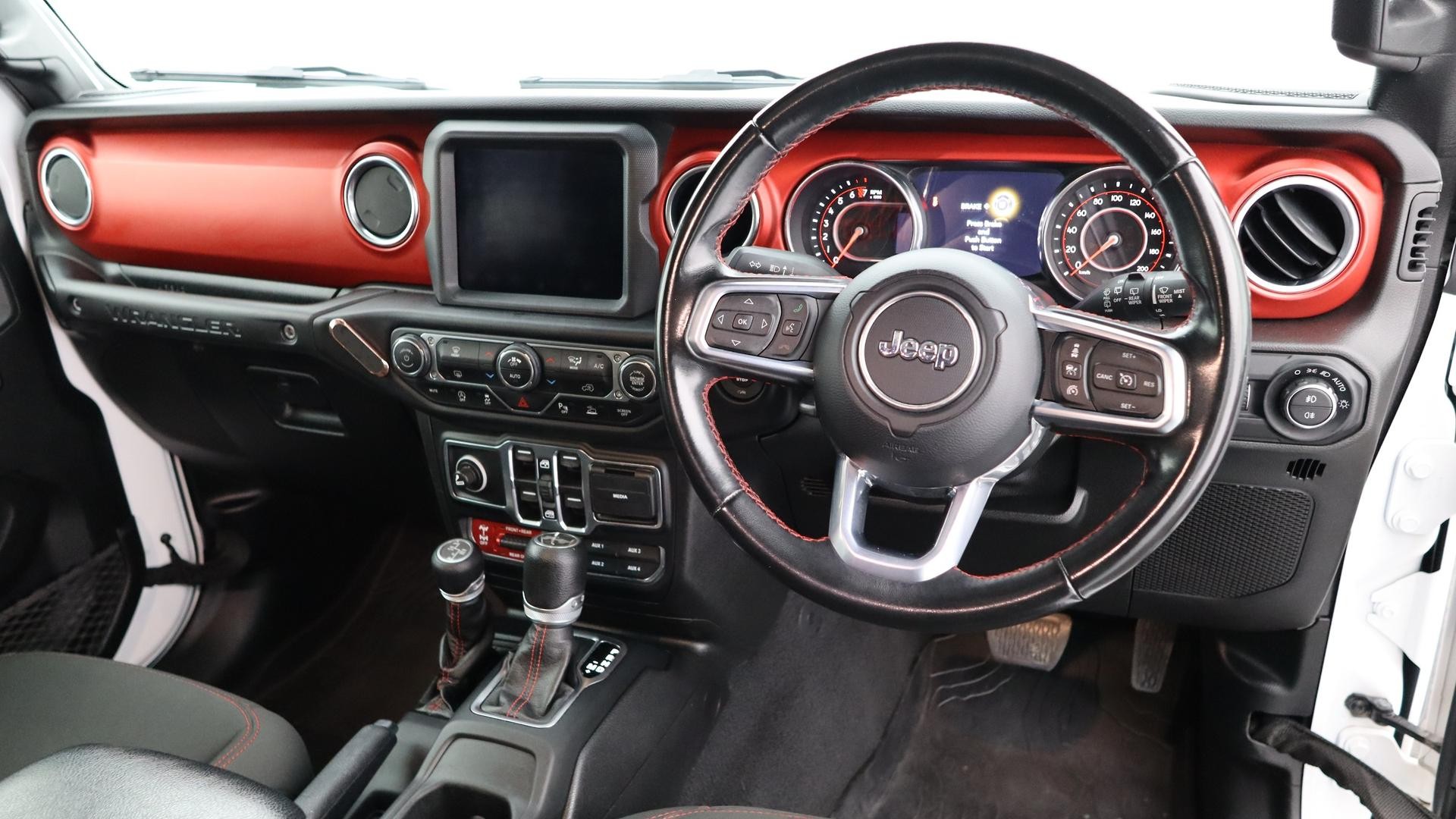 Jeep Wrangler image 4