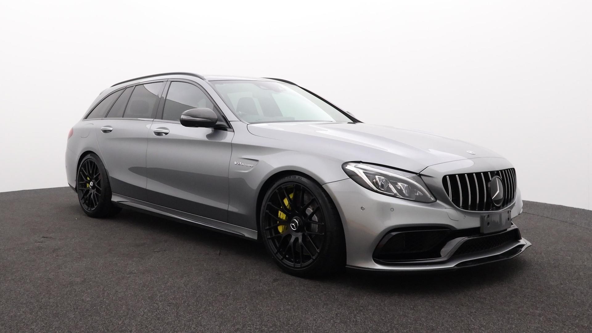 Mercedes Benz C-class image 2