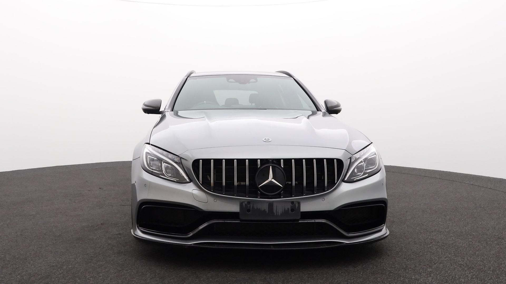 Mercedes Benz C-class image 3