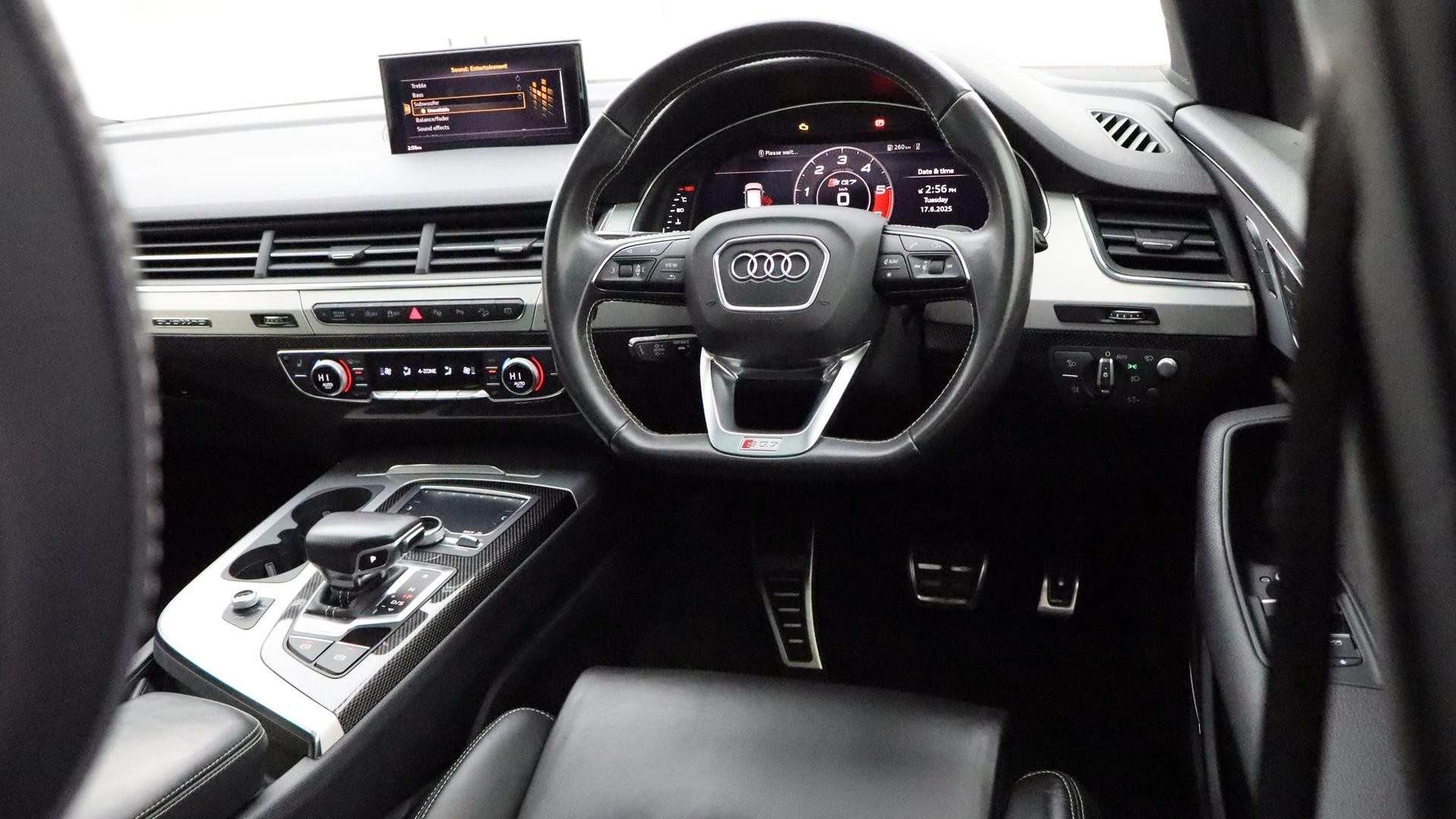 Audi Sq7 image 4