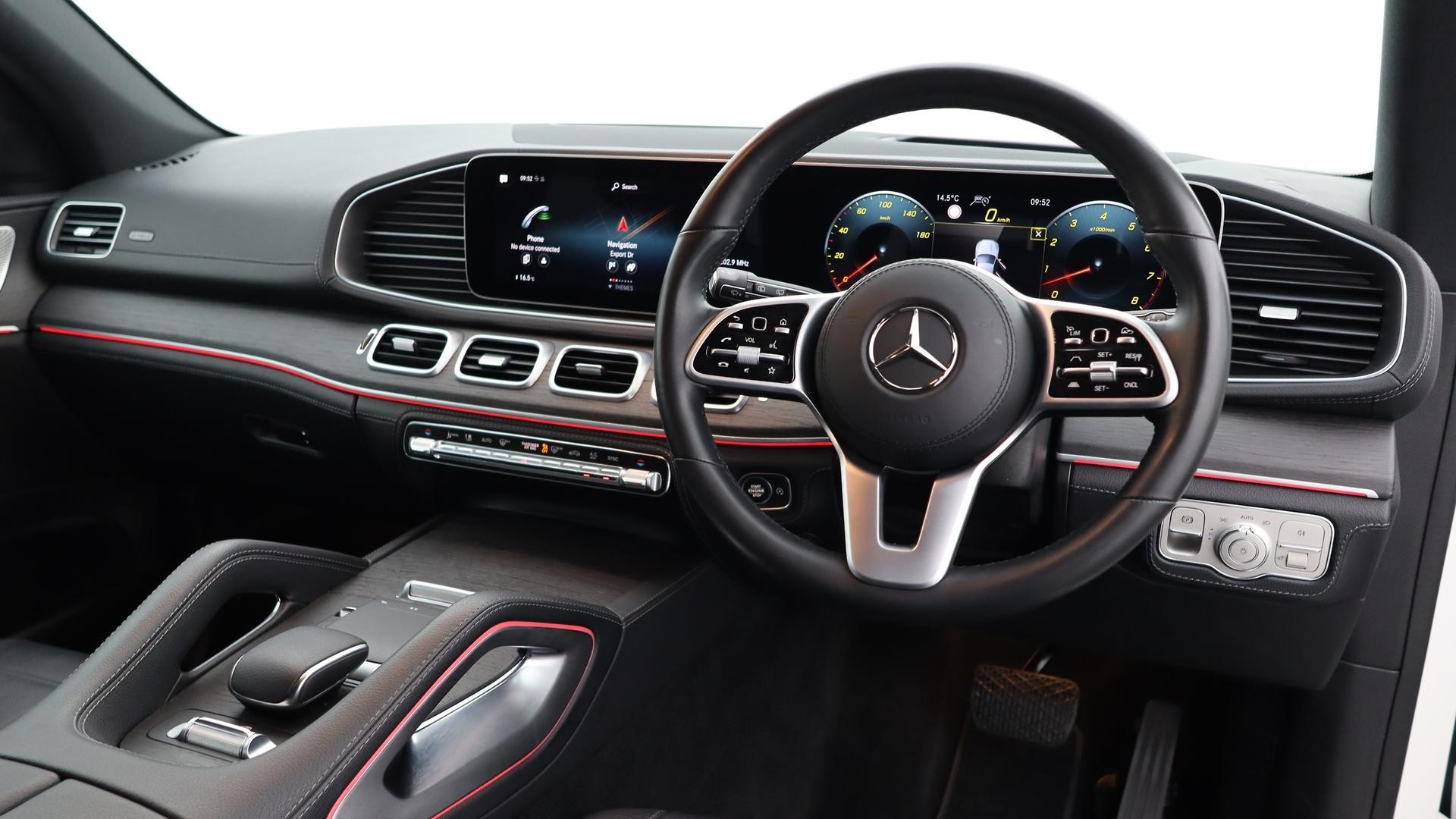 Mercedes Benz Gle-class image 4