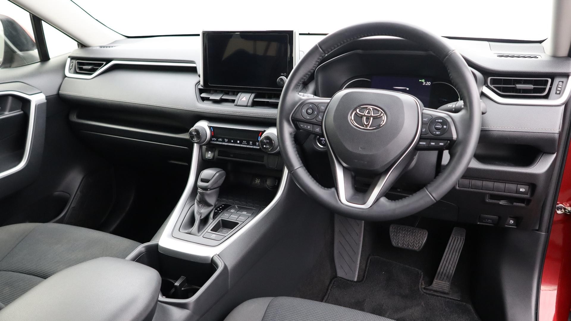 Toyota Rav4 image 4