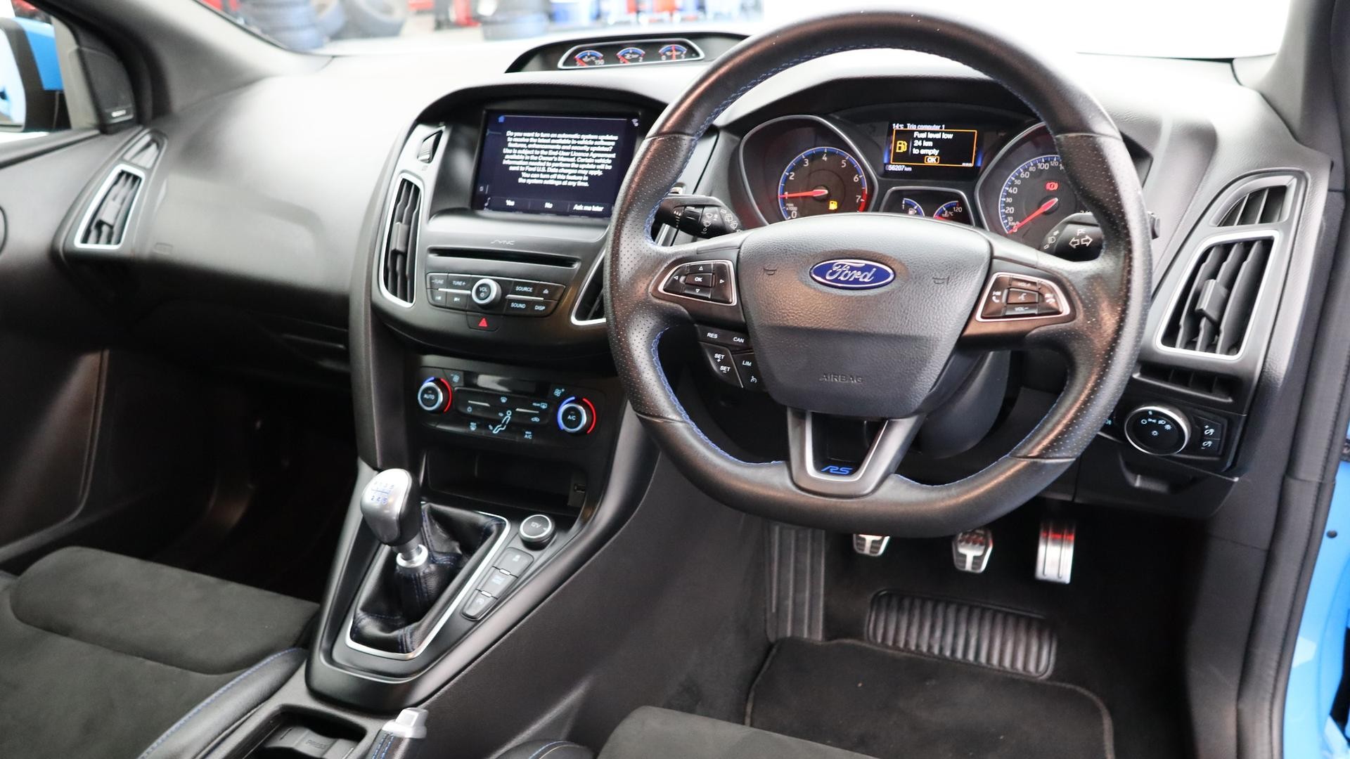 Ford Focus image 4